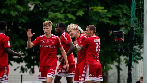 Avapoolajal viis väravat löönud Harju Laagri hävitas Paide Linnameeskonna