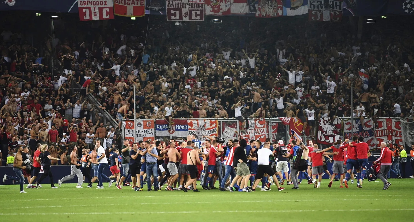 Crvena zvezda fännid