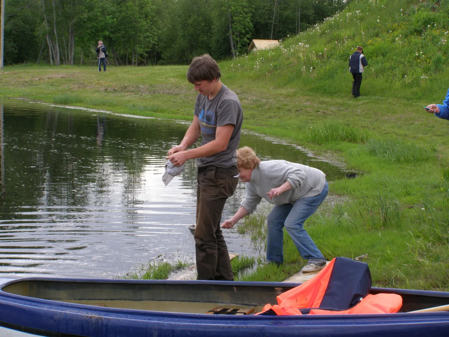Veepäev Veneveres. Teatevõistlus.