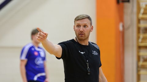Tapalt pärit koondise peatreener kiitis teiste hulgas ka Tapalt pärit noormängijat