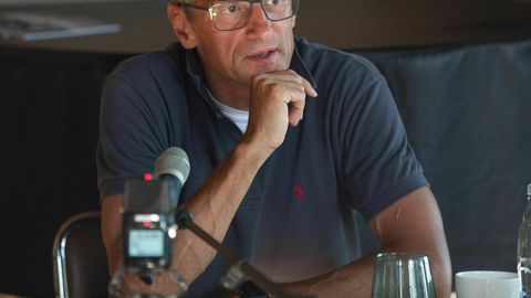 SERGEI MEDVEDEV ⟩ Venamaa on minetanud õiguse kõnelda Leningradi blokaadist ja 1945. aasta võidust