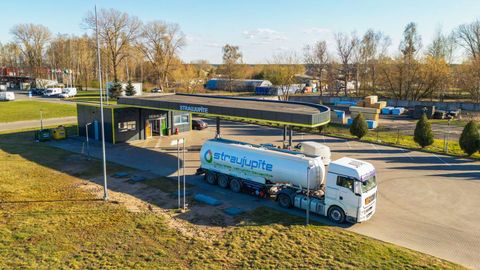 Uz Siguldas šosejas tapusi jauna degvielas uzpildes stacija 