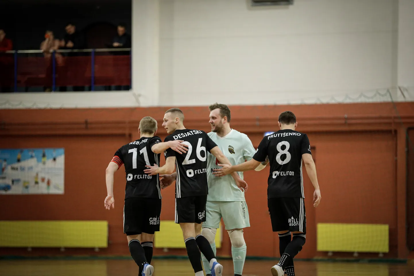 Vastavalt juhendile kanti turniiritabelisse mängu tulemuseks -:2 Ravens Futsali kasuks. Et Eduard Desjatski oli kahel korral täpne, jäid väravad tema arvele.
