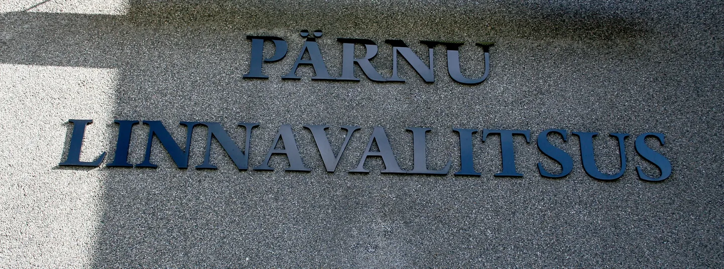 Pärnu linna põhimäärus ei vihja poole sõnagagi, et valitsejad peaksid põlispärnakatega koostööd tegema.