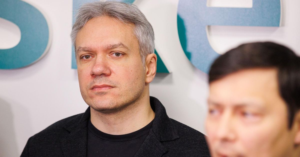 Keskerakonnal läheb riigikogu fraktsiooni esimehe valimisega plaanitust kauem (3)