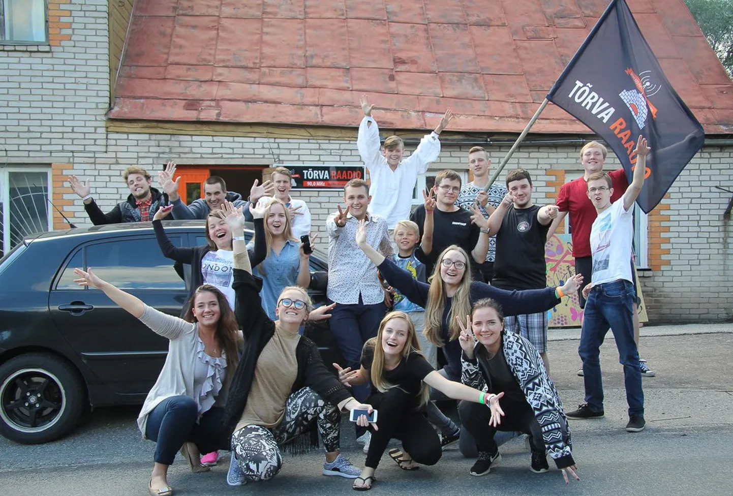 Tõrva Raadio meeskond 2016. aasta suvel.