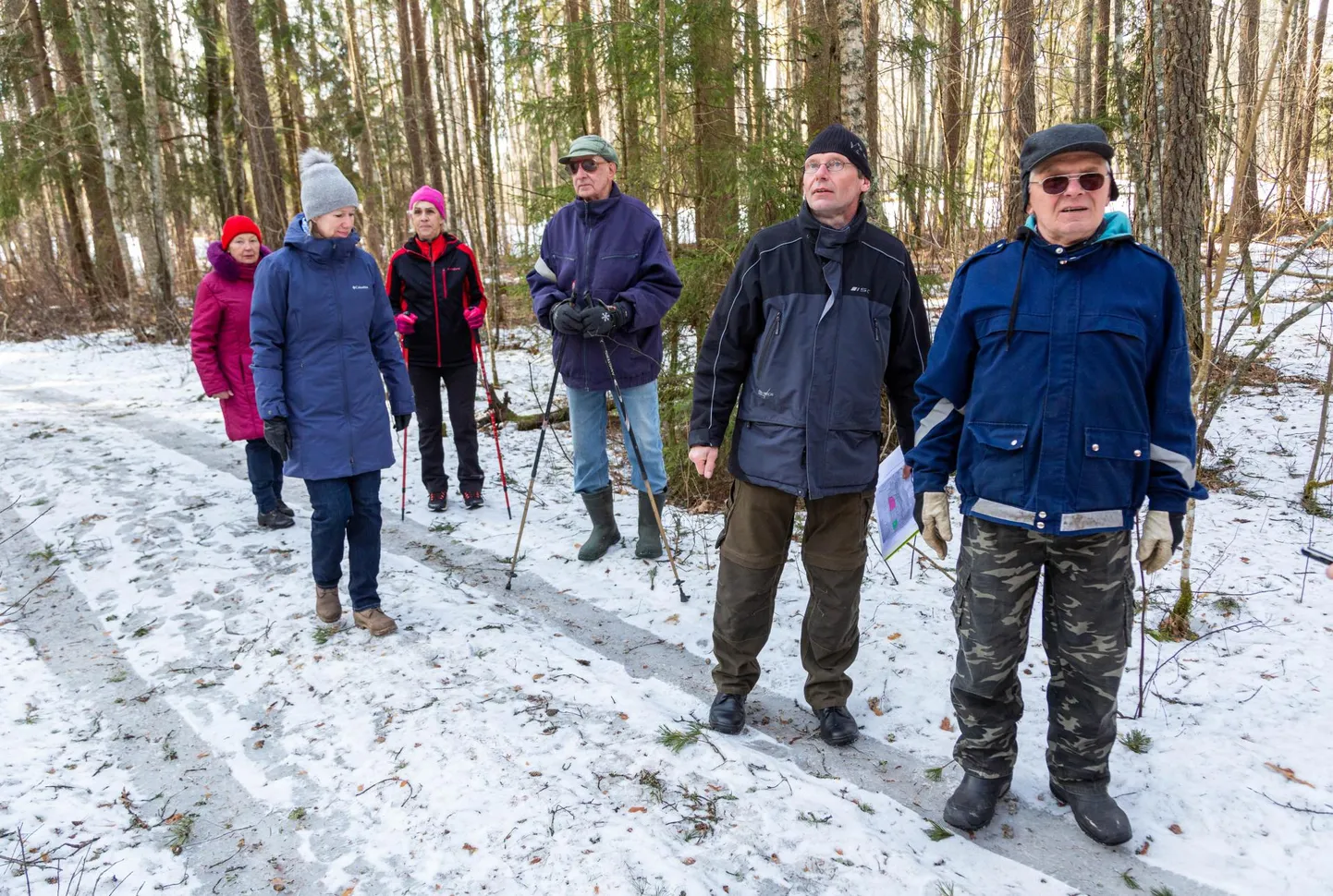 Jõksi järve Ritsike palo puhke- ja parkmetsas kavandab RMK metsa raiuda. Männik on 130-aastane, kohalik rahvas pole plaanidega päri.