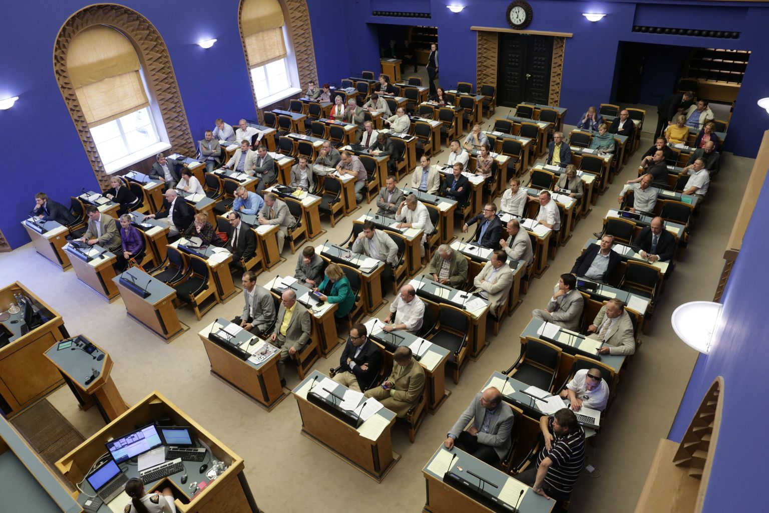 Tuleva aasta eelarve läbis riigikogus esimese lugemise.