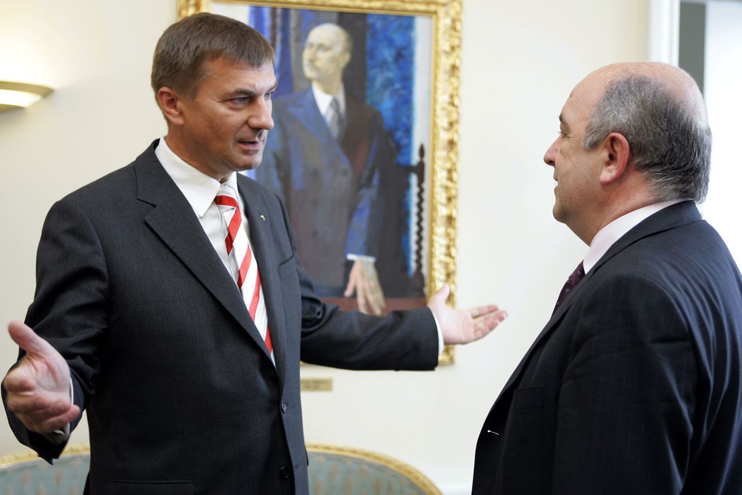 Peaminister Andrus Ansip kohtumisel eurovolinik Joaquin Almuniaga Tallinnas.