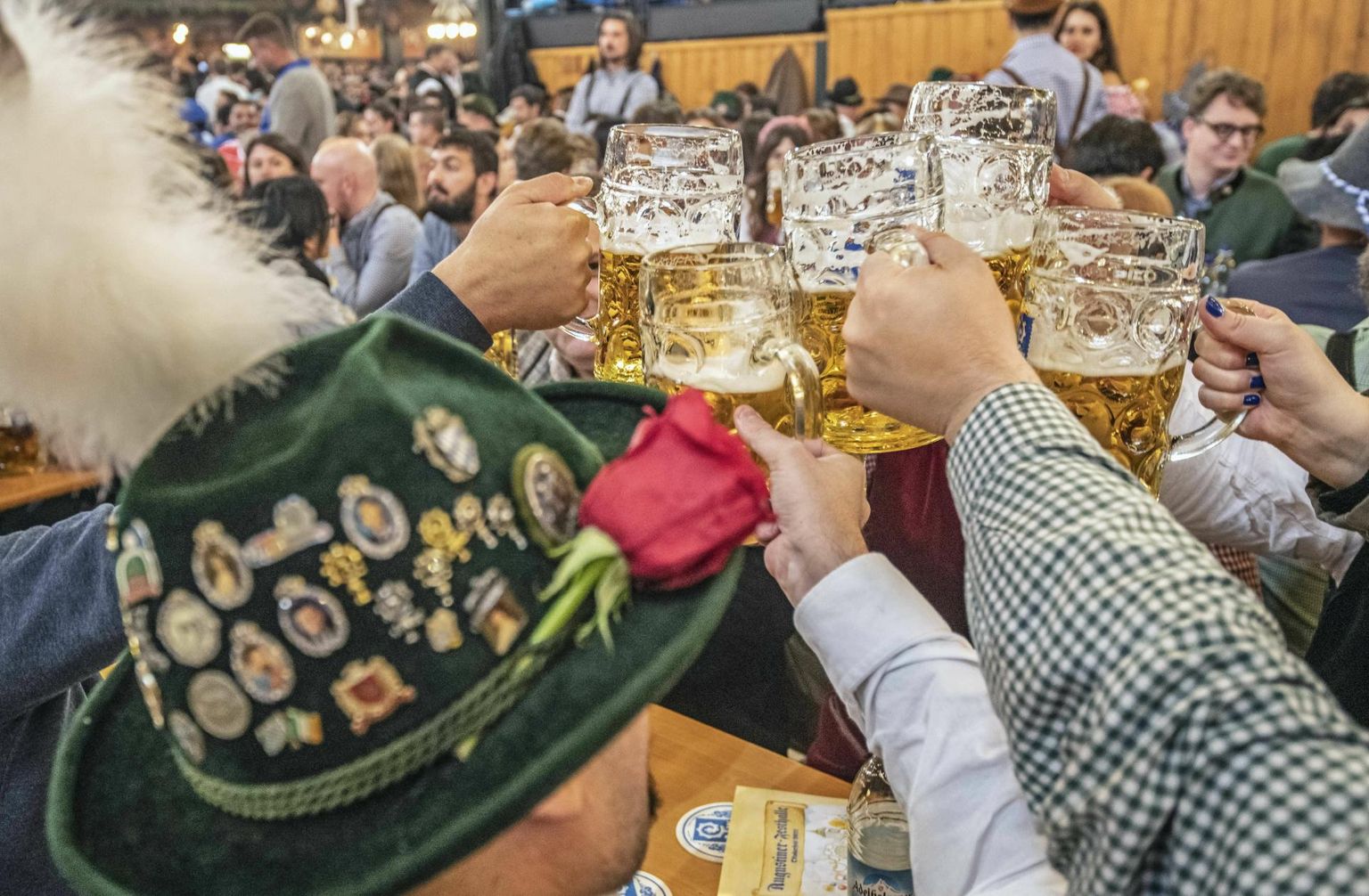 Saksa toidu- ja õllekultuuril on väga pikad traditsioonid. Peagi saab nendest maitse suhu ka Viljandis korraldataval Oktooberfestil.