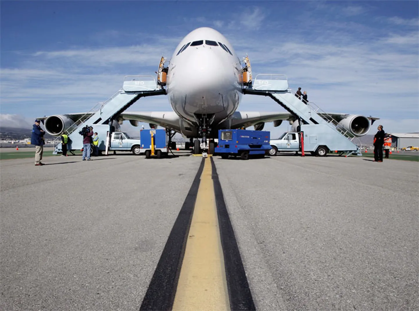 AIRBUS A380