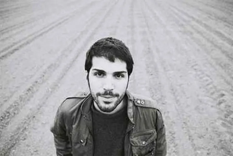 Barzin H