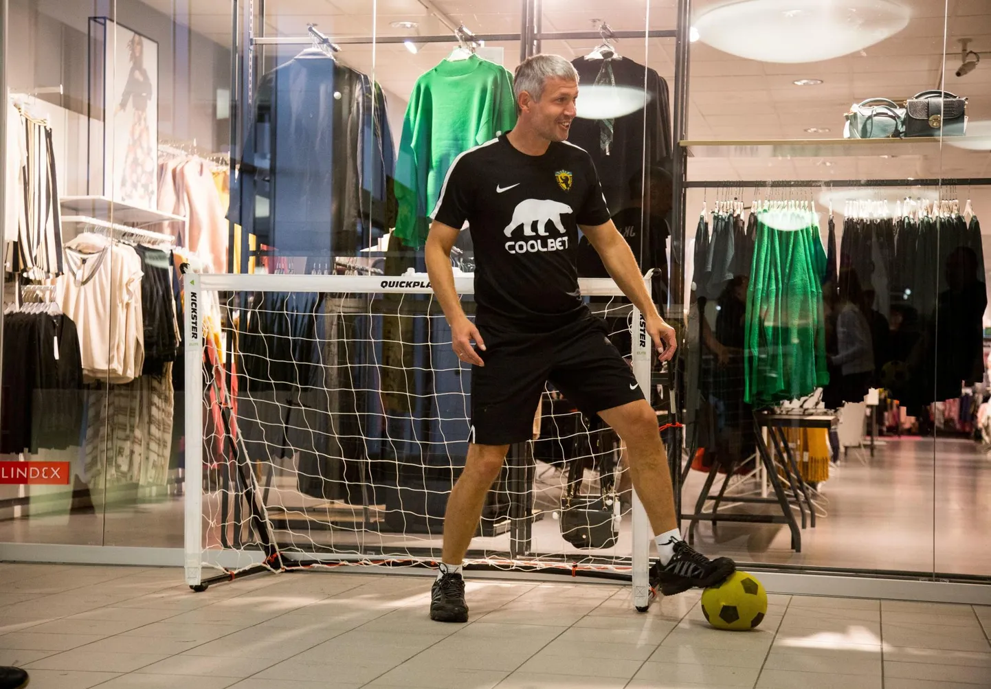 Messil tutvustatakse lastele-noortele ja nende vanematele, millega saab algaval kooliaastal vaba aega sisustada.