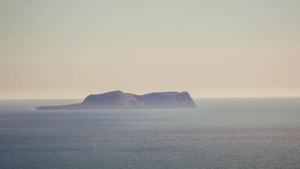 Surtsey saar, mis kuulub Islandile, tekkis 1963. aastal vulkaanipurske tagajärel.