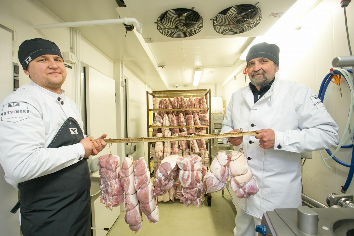 Руководители производства мясной продукции Matsimoka Ян Инно и Айвар Инно хотят сами производить электроэнергию.