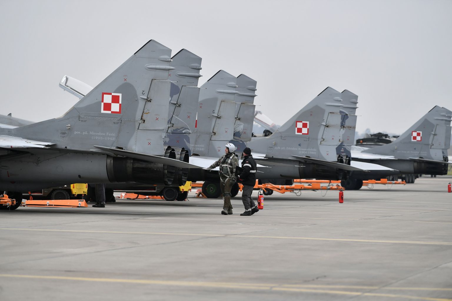 Poola MiG-29 hävitajad õhujõudude baasis Malborkis.
