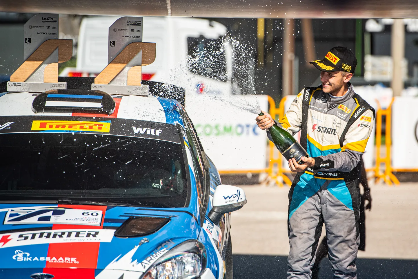 Robert Virves Kreeka MM-rallil, kus tuli juunioride maailmameistriks.