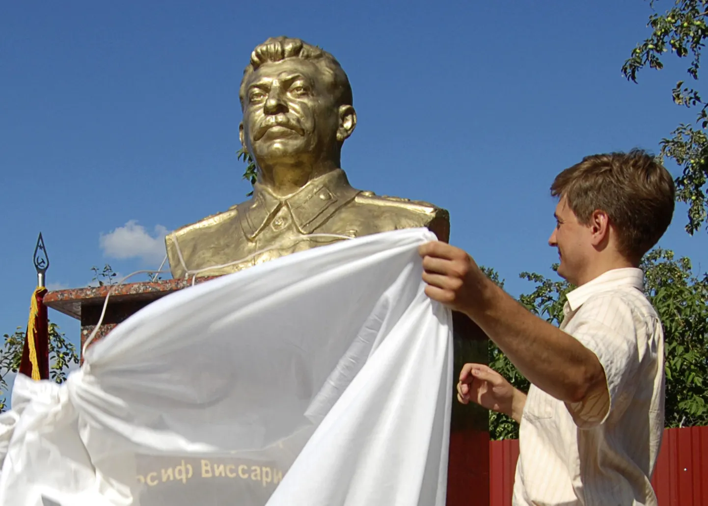 Памятник Сталину в Пензе