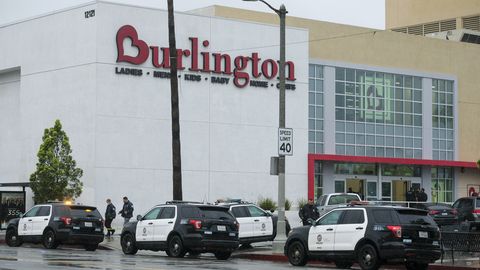 Los Angelese rõivapoes lasid politseinikud maha kaks inimest