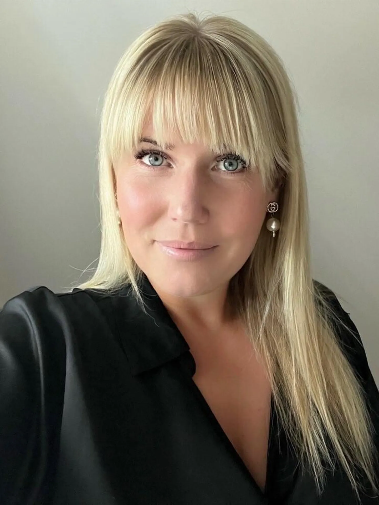 Kristina Laul rõhutab, et perevägivald ei ole ainult füüsiline vägivald, vaid see võib väljenduda muu hulgas lapse ja lapsevanema omavahelises kontaktis ja suhtluses.