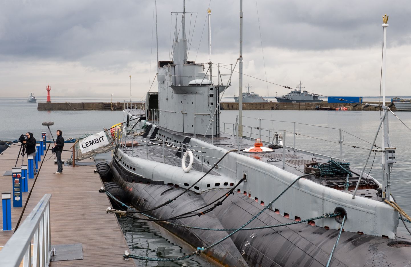 Подводная лодка Lembit, которая является одним из главных экспонатов Морского музея Эстонии, еще на воде, май 2011 года.