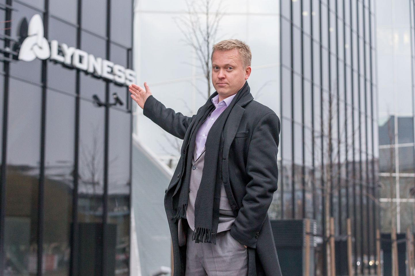 Lyoness Eesti OÜ tegevjuht Ott Neeme eelmise töönädala lõpus ettevõtte Tallinna kontori ees.