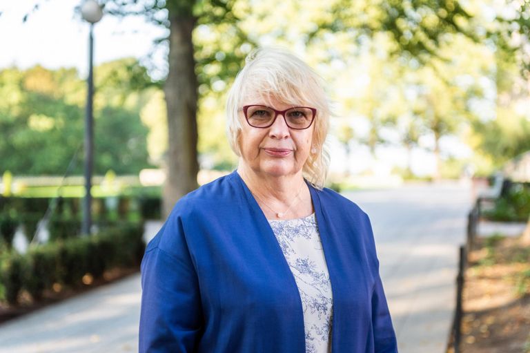 Maire Riis, Eesti kriisi-psühholoog ja trauma-terapeut.