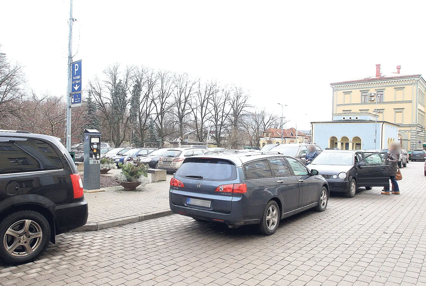 Praegu B-piirkonda jääv Magistri parkla on tööpäevadel viimseni autosid täis. Uue korra kohaselt oleks siin A-piirkond.