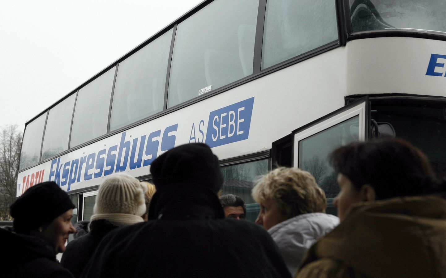 Автобус фирмы Sebe.