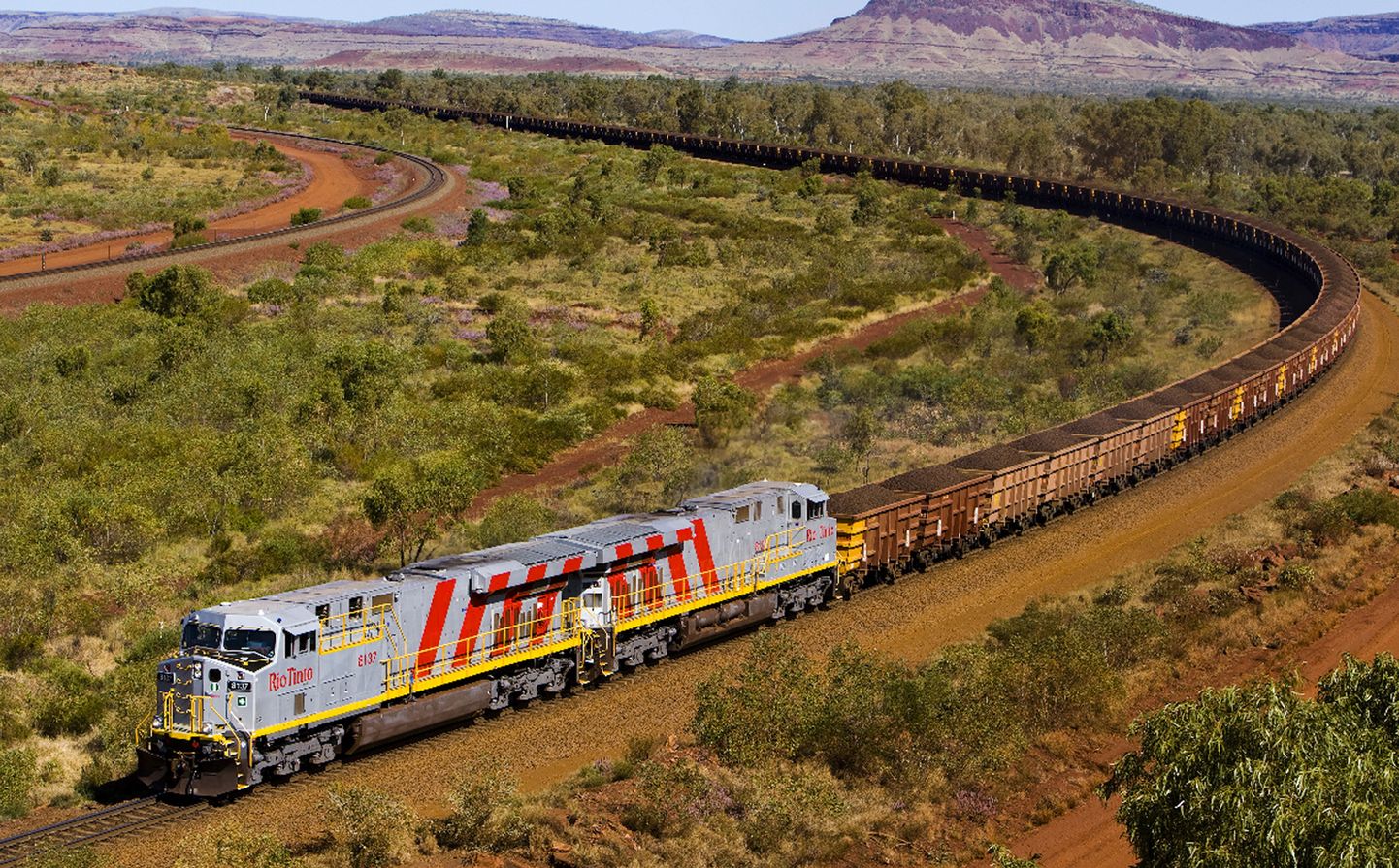 Kravas vilciens Austrālijā. Ilustratīvs attēls