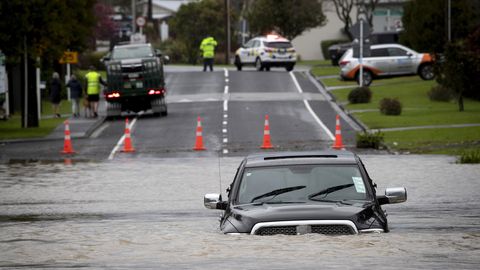 KESKKONNAKIRI ⟩ Uus-Meremaal sadas ühe päeva jooksul alla terve suve keskmine vihmakogus