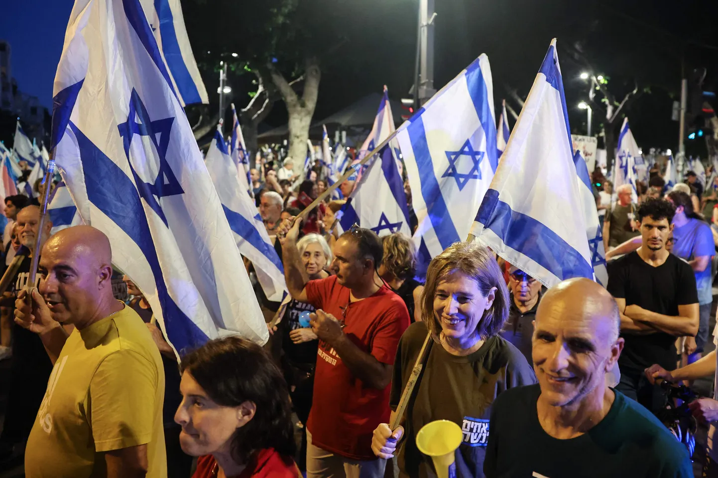 Meeleavaldajad Tel Avivis.