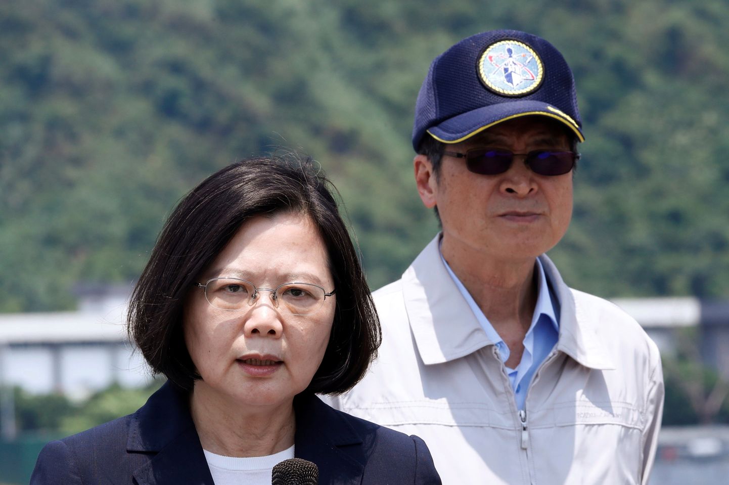 Taiwani president Tsai Ing-wen (vasakul) ja kaitseminister Yen Teh-fa.