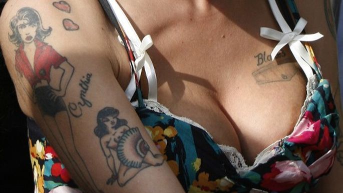 Татуировки в интимной зоне