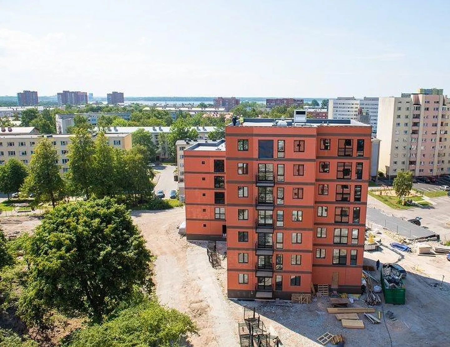 2019. aasta kevadel avati Tallinnas esimesed institutsionaalsele kapitalile kuuluvad üürimajad Lumi Kodud.
