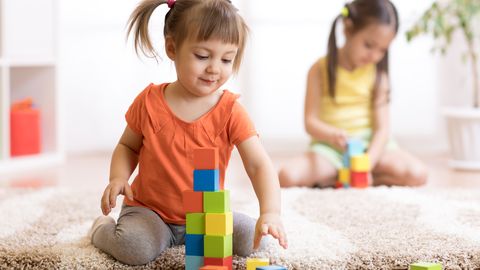 Mida teha, kui lapsed tahavad pidevalt uusi mänguasju?