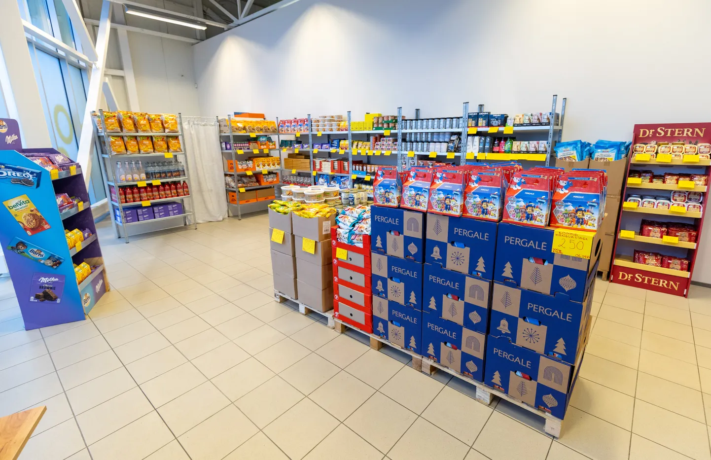 Tartu turuhoones on Soodsa Sahvri pood hästi vastu võetud ning nii laienes see ka Aardla Selverisse, kuhu pääses esimest korda hea hinnaga toidupoolist ostma sellel neljapäeval.