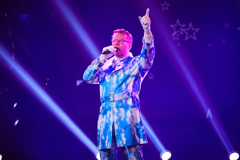 Toomas Uibo saavutas uuesti laiema tuntuse «Maskis laulja» saates.