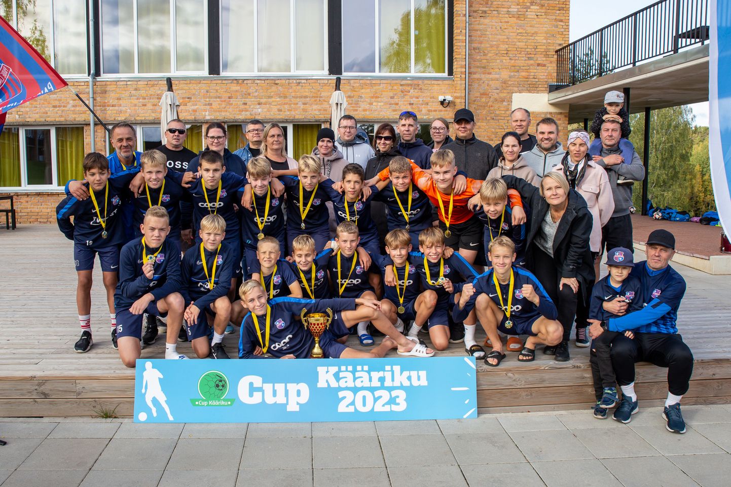 Paide Linnameeskonna U15 võistkonna noored võitsid Kääriku Cupi arvukate kaasaelajate toel.