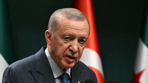 Pirmdien Turcijas prezidents runās ar Putinu