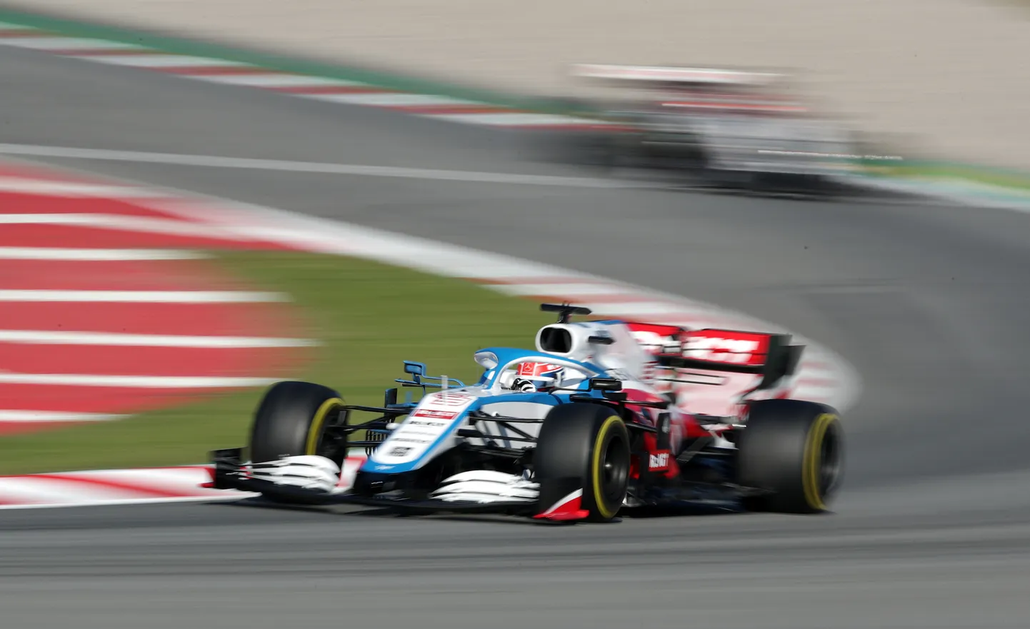 Williams formula pirmssezonas testos Barselonā