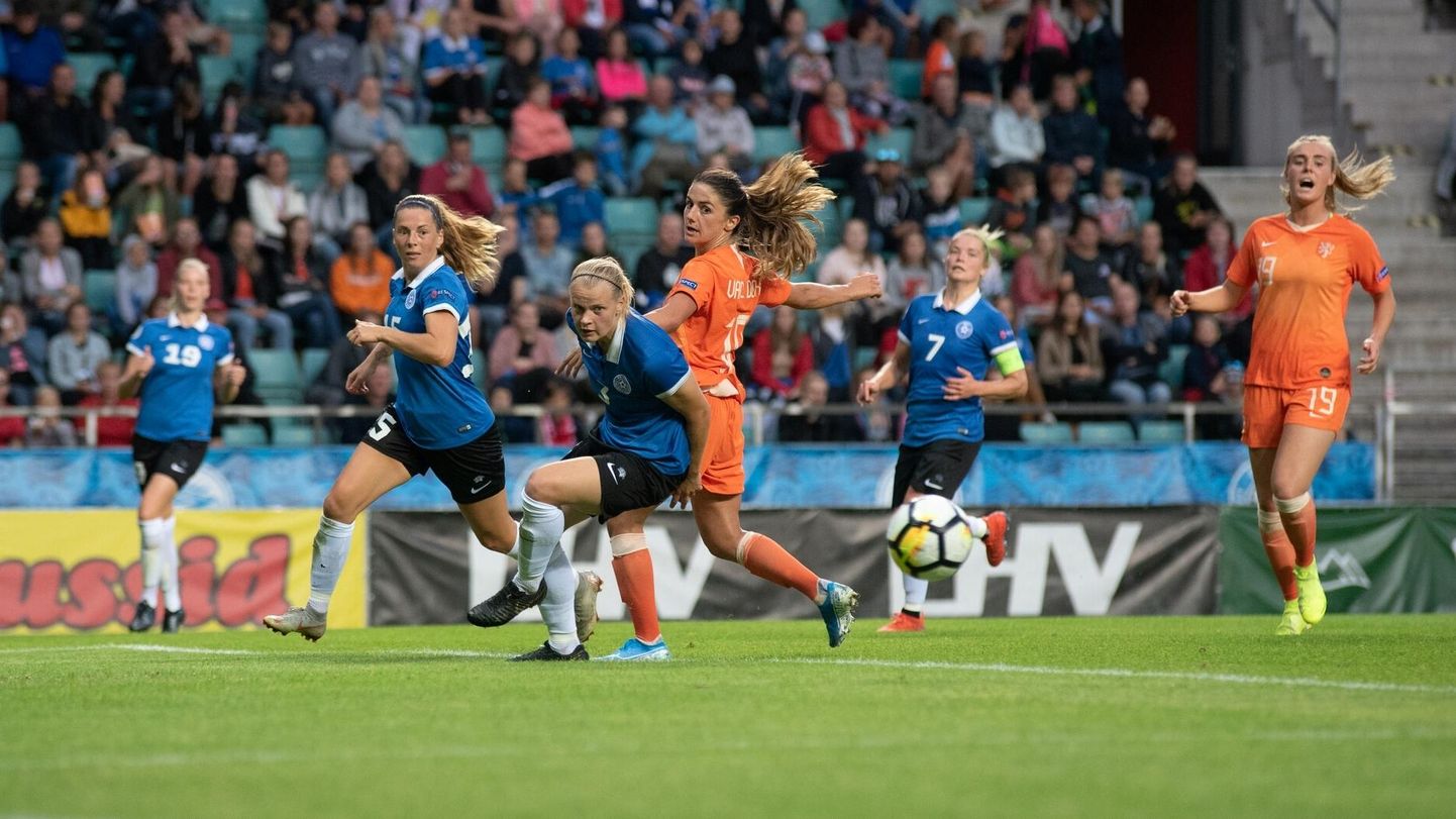 Augustis toimunud Eesti naiste jalgpallikoondise EM-valiksarja esimene mäng lõppes 0:7 kaotusega Hollandile.