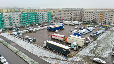 Irina Talviste: Uuel aastal hakatakse elurajoonis asuvas raskeveokite parklas lube kontrollima