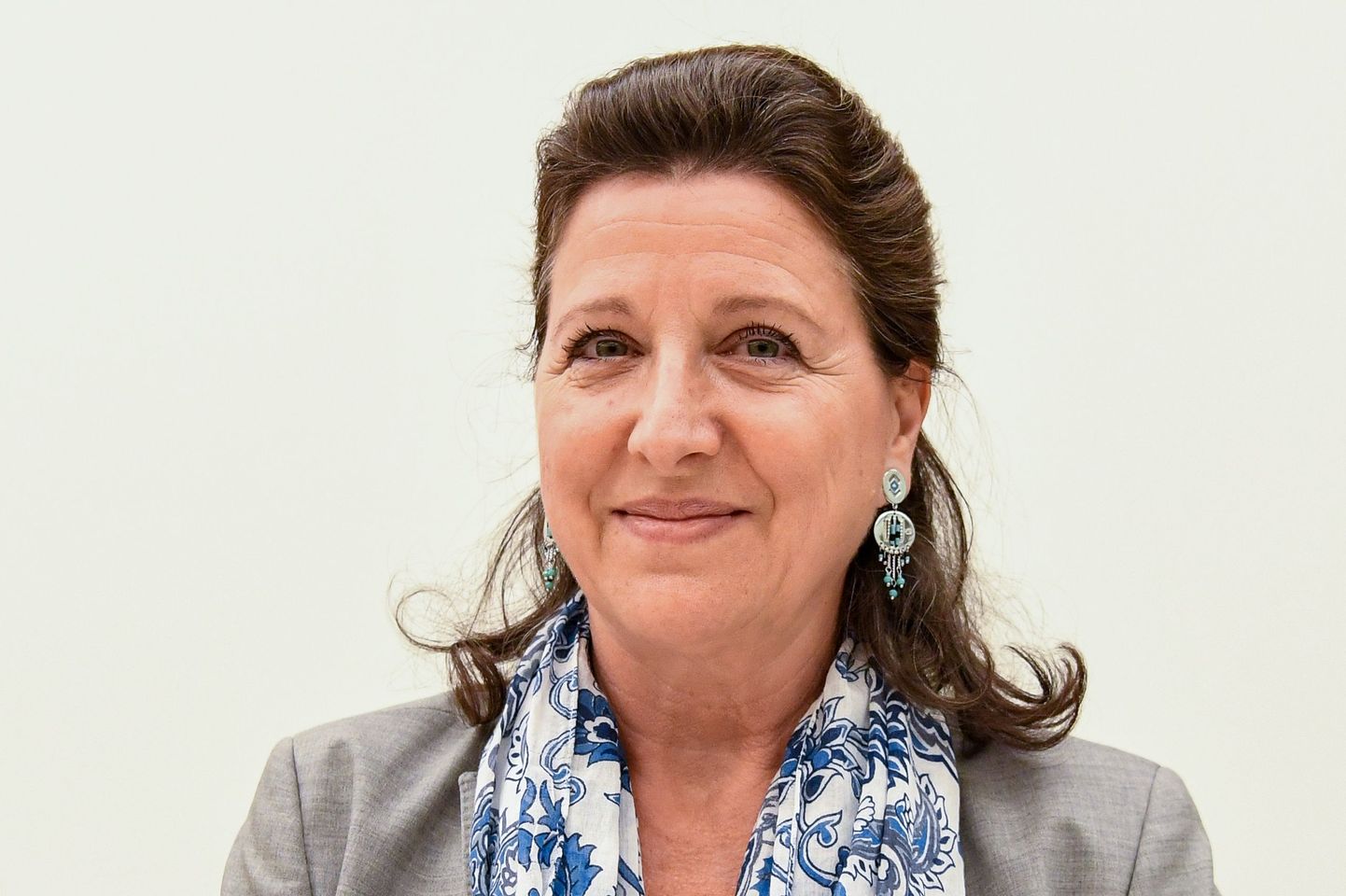 Bijusī Francijas veselības ministre Agnese Buzina