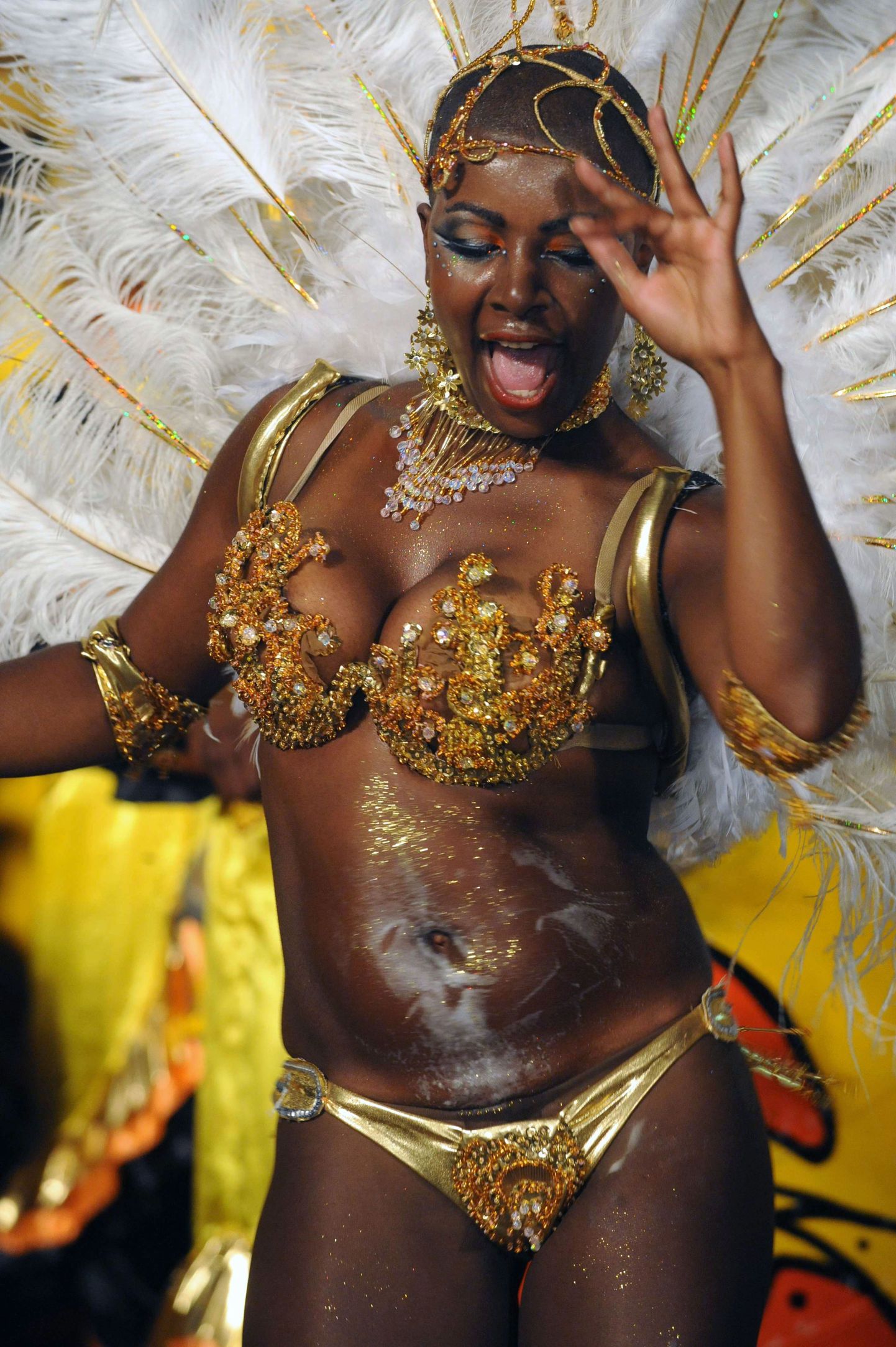Tantsija Uruguay karnevalil. Foto illustratiivse tähendusega.