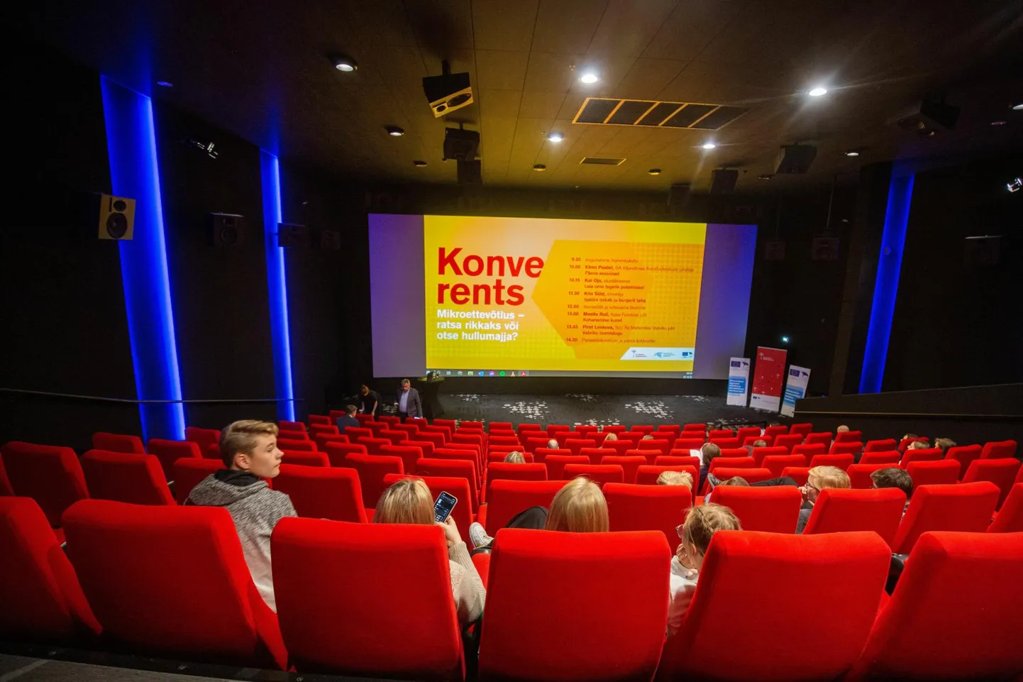 Kui möödunudaastasel ettevõtluskonverentsil arutati, kas mikroettevõtlusega võiks saada ratsa rikkaks või see polegi nii lihtne, siis sel korral on teemaks kriisidest räsitud majandus ja töötajad.