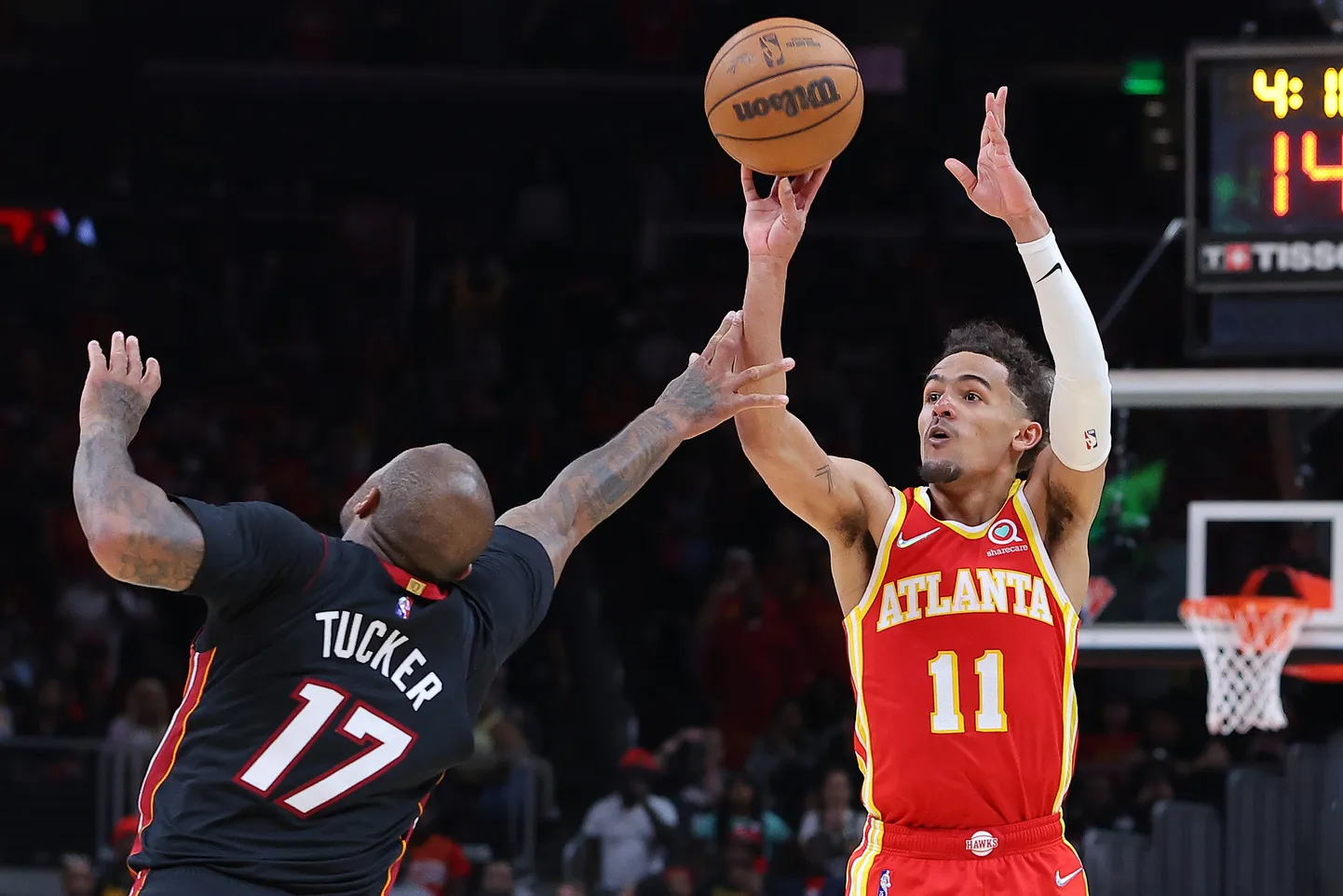 Trae Young vedas Atlanta meeskonna võidule.