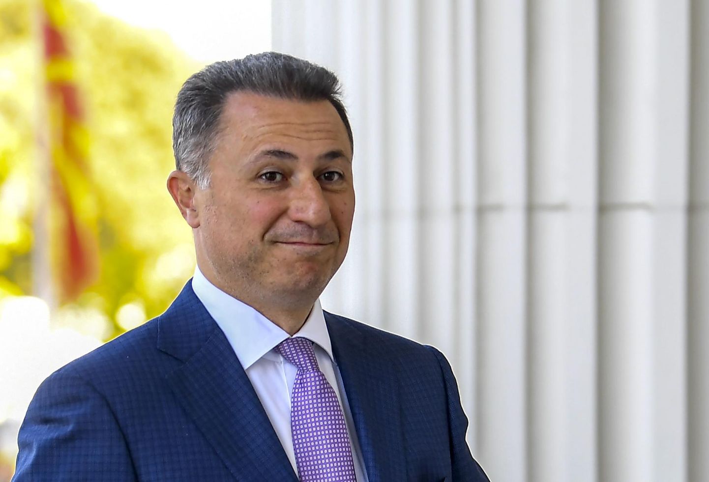 Makedoonia endine peaminister Nikola Gruevski saabumas oktoobri alguses kohtuistungile, kus tema kaheaastane vangistus lõplikult jõusse jäeti.