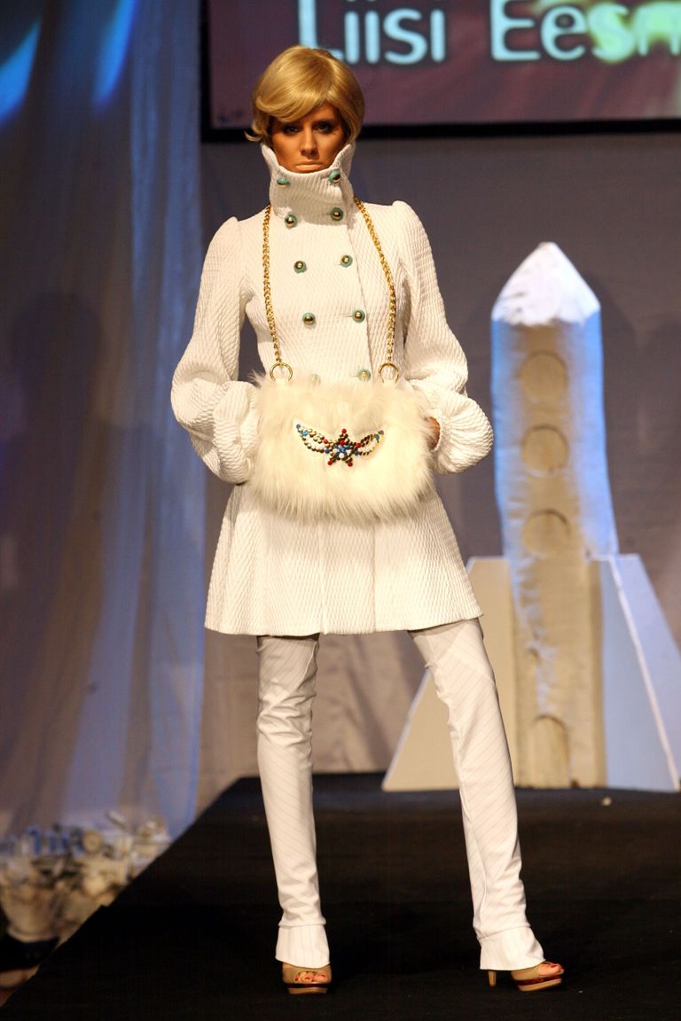 Liisi Eesmaa kosmiline glamuur, ajaloo kõige esimene Tallinn Fashion Week, 2007.