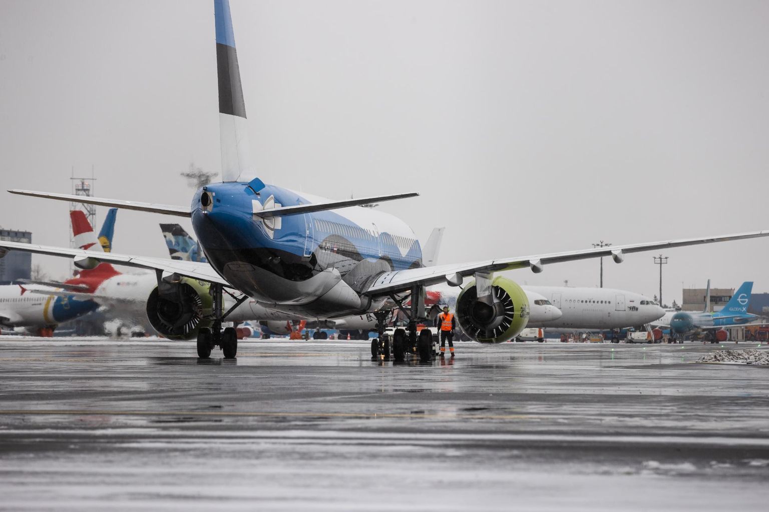 Tallinna lennujaam jäi eelmisel aastal kahe miljoni euroga kahjumisse, mis oli prognoositust parem tulemus.